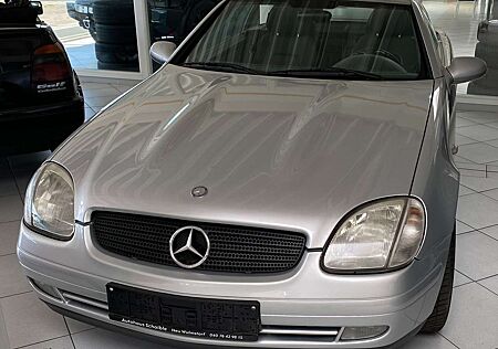 Mercedes-Benz SLK 200