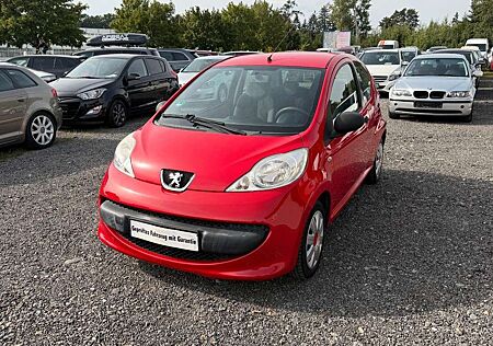 Peugeot 107 Petit Filou TÜV & Service neu Scheckheft CD