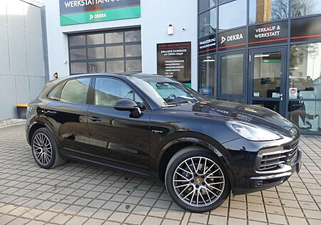 Porsche Cayenne E-Hybrid 340KW PANO/CHRONO/NACHTSICHT