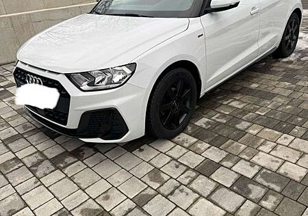 Audi A1 35 TFSI S line