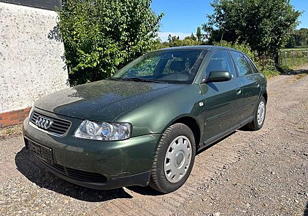 Audi A3 1.6 Attraction TÜV ALU KLIMA