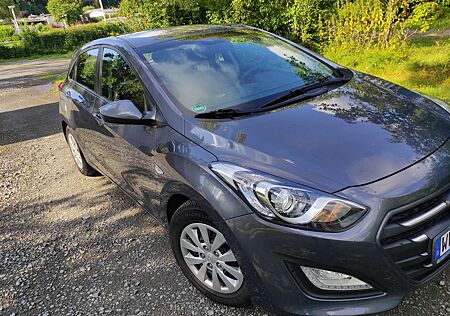 Hyundai i30 1.6 CRDI DCT Style