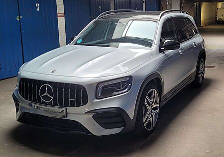 Mercedes-Benz GLB 35 AMG 4Matic Speedshift DCT 8G