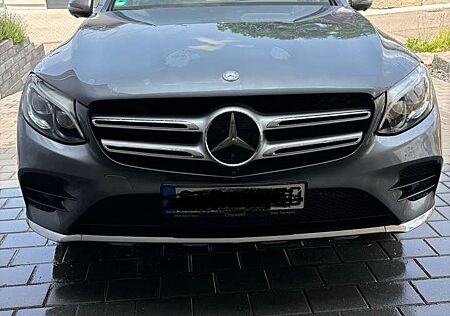 Mercedes-Benz GLC 250 AMG Line