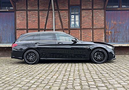 Mercedes-Benz C 63 AMG T - bis 2027 MB100 Garantie - *Pano*digital Tacho