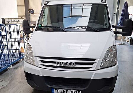 IVECO Daily 40+C+18