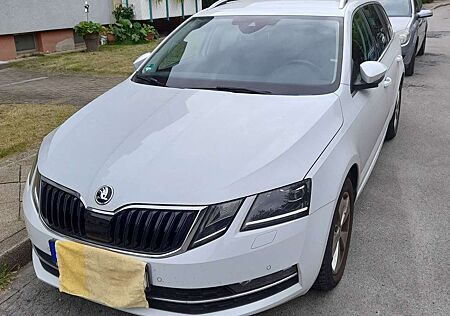 Skoda Octavia Combi 1.6 TDI DSG Style