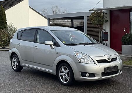 Toyota Corolla Verso 1.8 7-Sitzer, TÜV & Service NEU! Navi/Tempomat