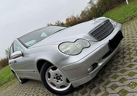 Mercedes-Benz C 200 Kompressor Avantgarde guter Zustand Tüv Neu
