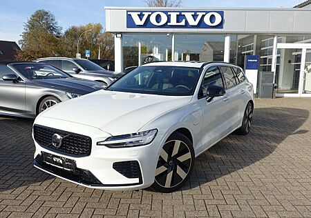 Volvo V60 Ultra T8 AWD Dark/Massage/360°/B&W/Pano/BLIS