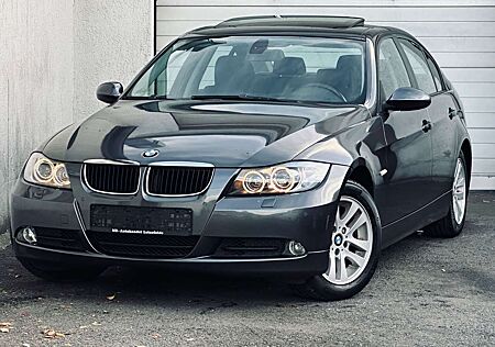 BMW 320 i Lim. Autom.*XENON*SHZ*TEMPO*PDC*TÜV NEU