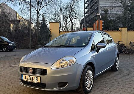 Fiat Grande Punto 1.4 8V | TÜV 12/2026