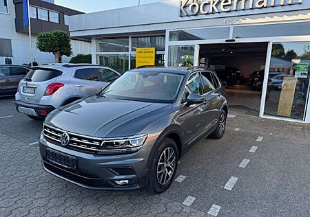 VW Tiguan Volkswagen Comfortline 2.0TDI DSG 4Motion, AHK, Navi, Parkle.