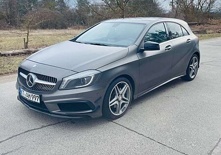 Mercedes-Benz A 220 CDI 7G-DCT AMG Line