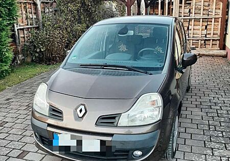 Renault Modus 1.2 16V TCE Night and Day