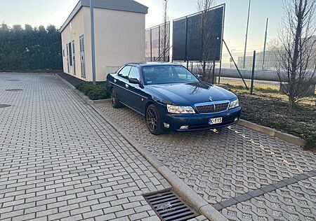 Nissan Laurel C35 rb 25 de neo
