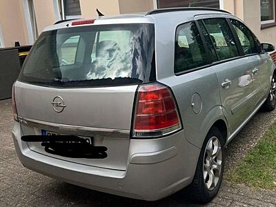 Opel Zafira Zafira 1.6 Catch me now