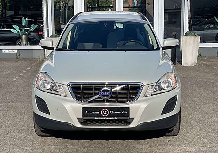 Volvo XC 60 XC60 Momentum AWD