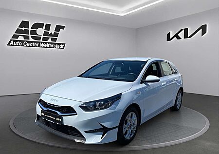 Kia Cee'd Ceed / CEED 1.5T DCT 48V VISION NAVI KAMERA KLIMAAUTO. CA