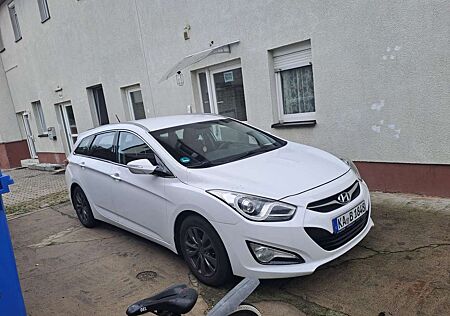 Hyundai i40 i40cw 1.7 CRDi Automatik 5 Star Edition
