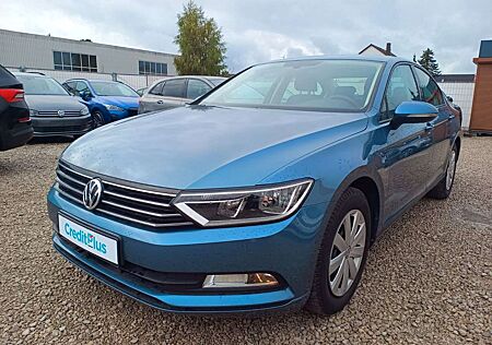 VW Passat Volkswagen Lim. Trendline BMT/Start-Stopp, Navi