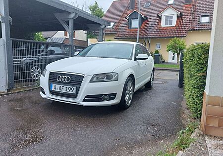 Audi A3 1.4 TFSI Sportback S tronic Ambiente