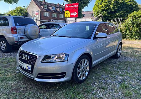 Audi A3 Sportback 1.2 TFSIAmbiente PDC*Klima*NaviPLUS
