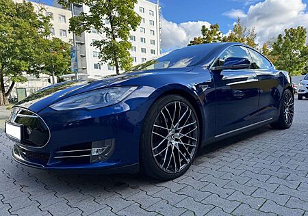 Tesla Model S P85D Free-Supercharger, Allradantrieb Performance