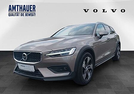 Volvo V60 B4 Cross Country Pro AWD 360°/AHK/Panorama