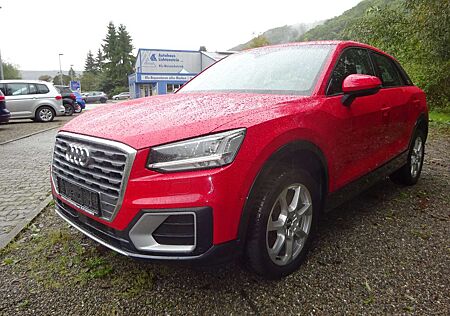 Audi Q2 1,4TFSI Sport 110kw 150PS 6-Gang Navi PDC ACC LED