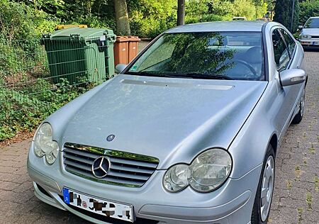 Mercedes-Benz C 200 Kompressor Sportcoupe