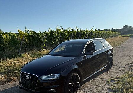 Audi A4 Avant 2.0 TDI DPF multitronic S line