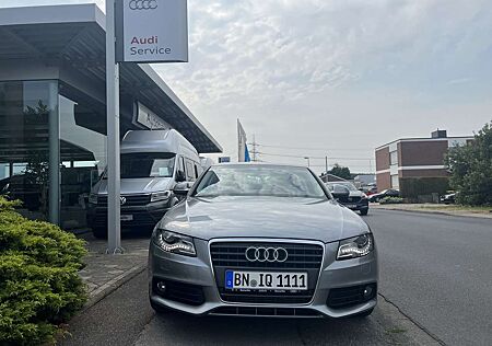 Audi A4 2,7 Ambiente Auto. Neu TÜV Leder Scheckheft