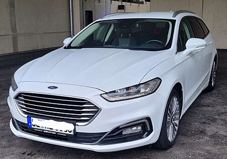 Ford Mondeo Titanium