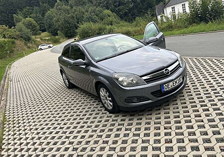Opel Astra Edition Plus