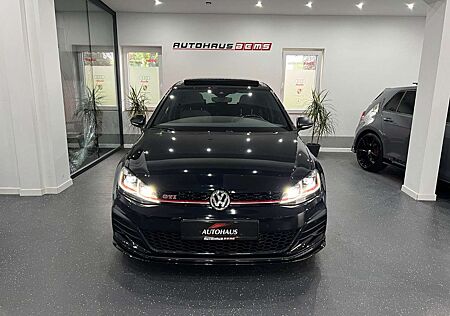 VW Golf Volkswagen VII Lim. GTI TCR *AKRA*PANO*DYNO*ACC*R-KAM*