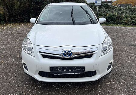 Toyota Auris 1.8 Hybrid Travel