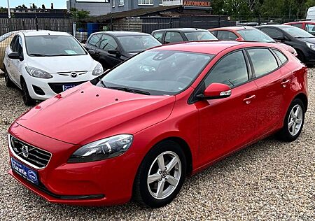 Volvo V40 ACC/Kamera/Bi-Xenon/Totwinkel/Tel/BC/Sitzhzg