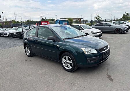 Ford Focus Lim. Titanium*XENON*KLIMAAUTOMATIK*