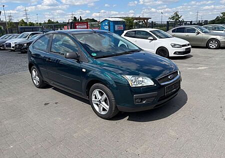Ford Focus Lim. Titanium*XENON*KLIMAAUTOMATIK*