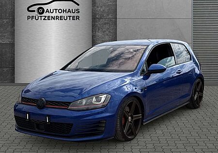 VW Golf Volkswagen VII Lim. GTI Performance BMT