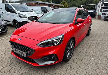 Ford Focus ST Styling-Paket