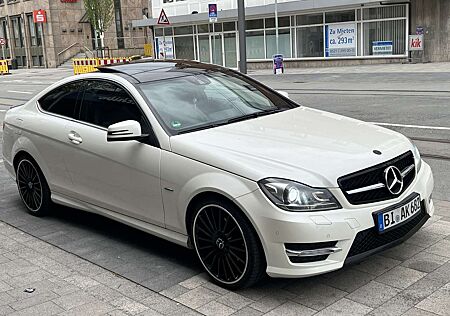 Mercedes-Benz C 250 CDI BlueEfficiency (204.303)