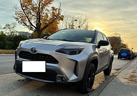 Toyota Yaris Cross Hybrid FWD Elegant Navi Kamera AHK