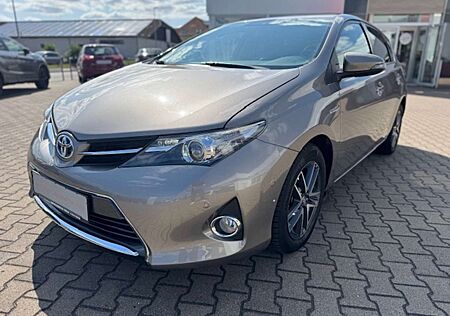 Toyota Auris 1.8 VVT-i Hybrid Automatik Life Plus