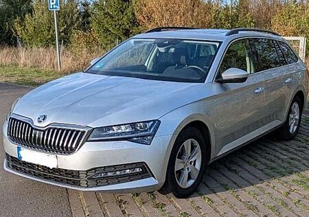 Skoda Superb Combi 2.0 TDI Premium Edition