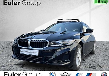 BMW 320 e Tour ACC Leder LED HUD NAV SHZ El. Heckklappe L
