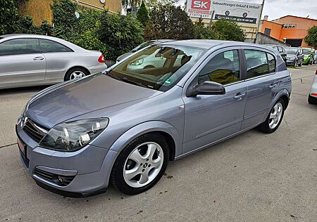 Opel Astra Elegance Automatik