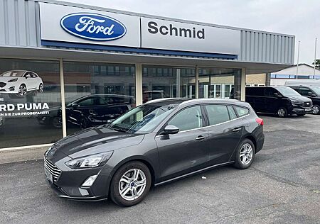 Ford Focus Cool & Connect wenig Kilometer
