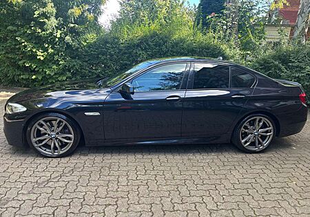 BMW M550 d xDrive Kam360 Soft KeyllesGo ACC MegaVoll